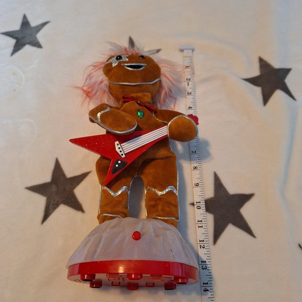 Gemmy Jingle Bell Rocker 2008 Musical Light Up Singing Gingerbread Man READ